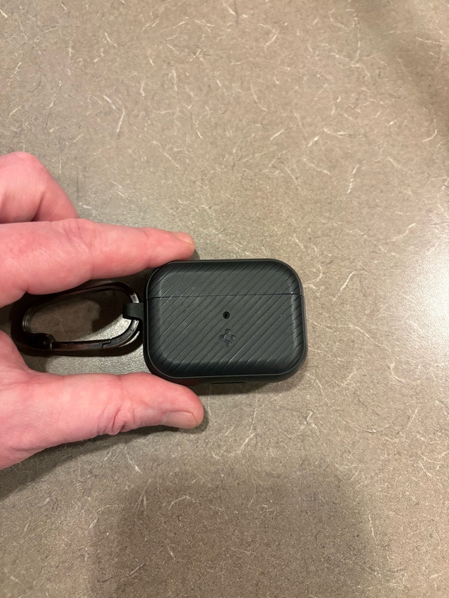 Spigen Mag Armour AirPods Pro 2 Case