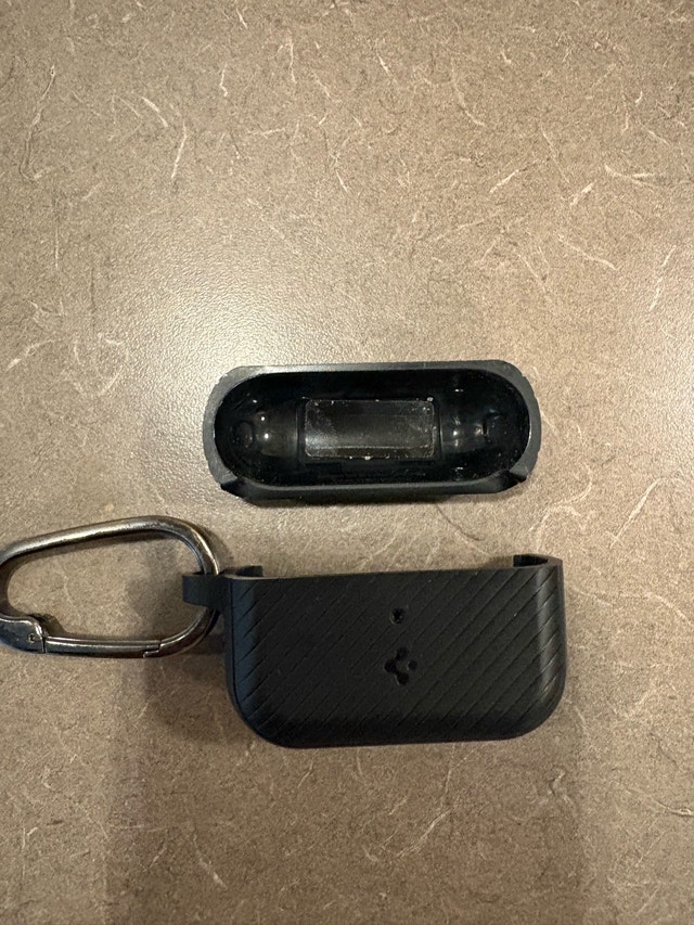 Spigen Mag Armour AirPods Pro 2 Case - photo 3