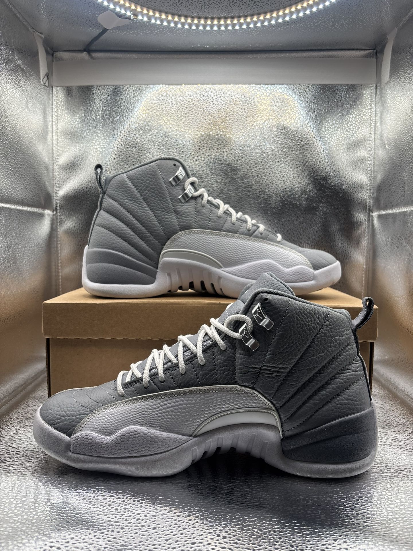 Air Jordan 12 Stealth - photo 5