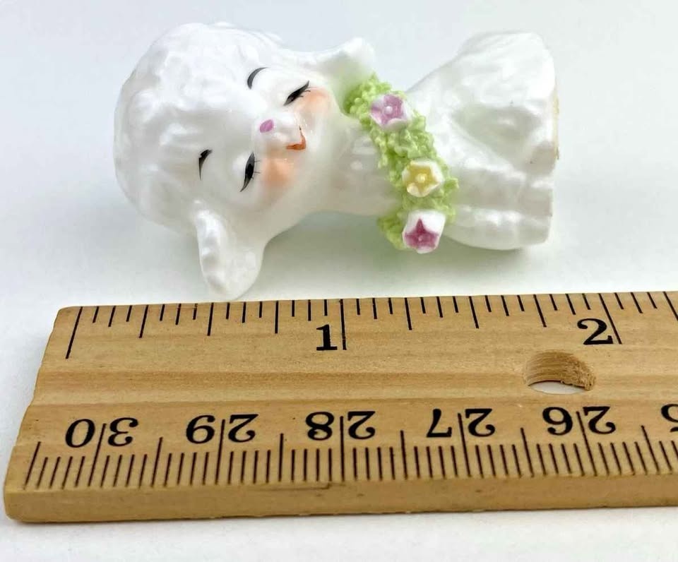 Vintage Napco Miniature Lamb Porcelain Figurine - photo 3