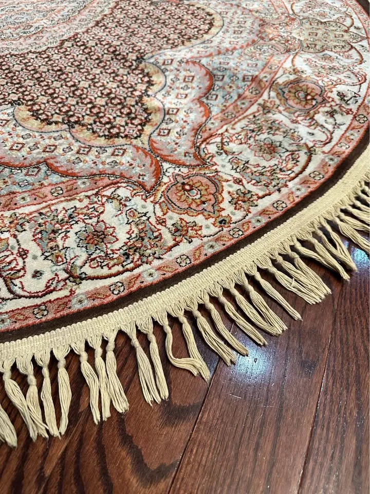 Persian Round Machine-Made Carpet with Fringe 🥕 image indicator(2)