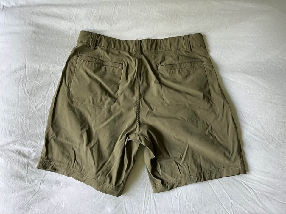 Eddie Bauer Guide Hiking Shorts - Men Size 32 - photo 3