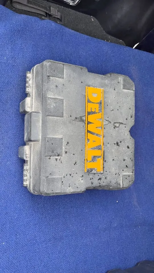 DEWALT Self-Leveling Cross Line Laser thumbnail