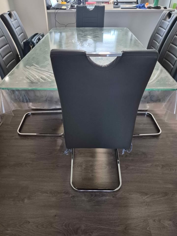 Dining Table with 6 Chairs - photo 2