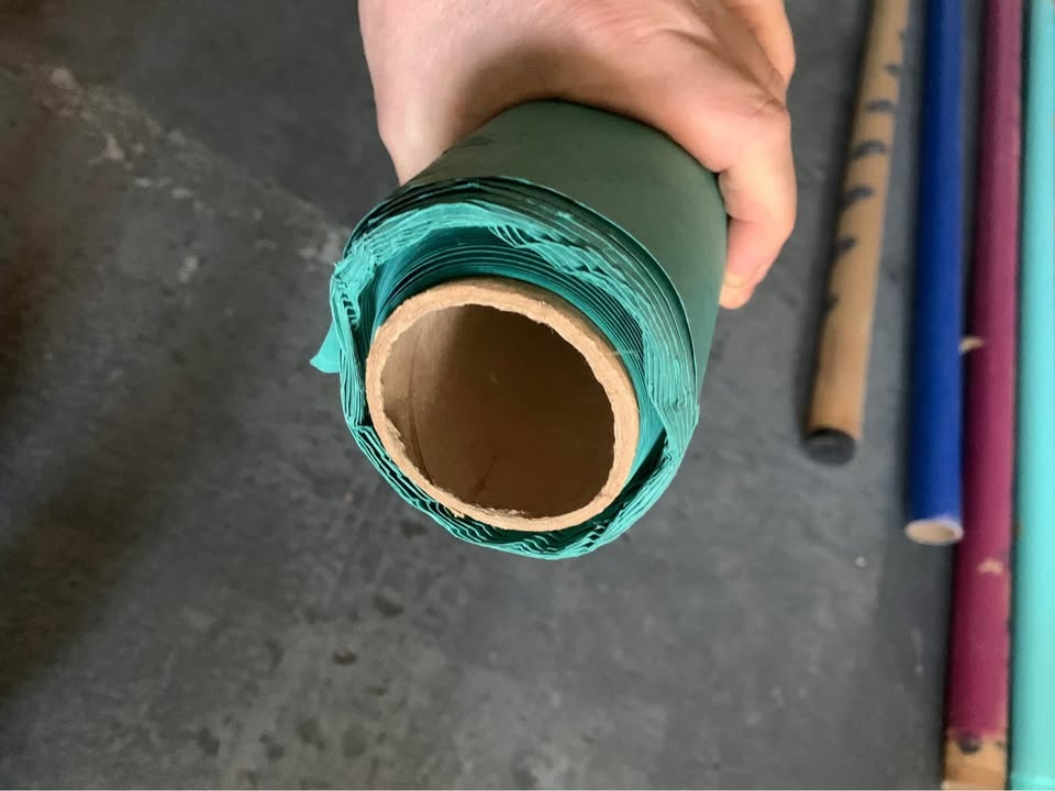 Seamless Savage Teal paper roll 107 inches - photo 2
