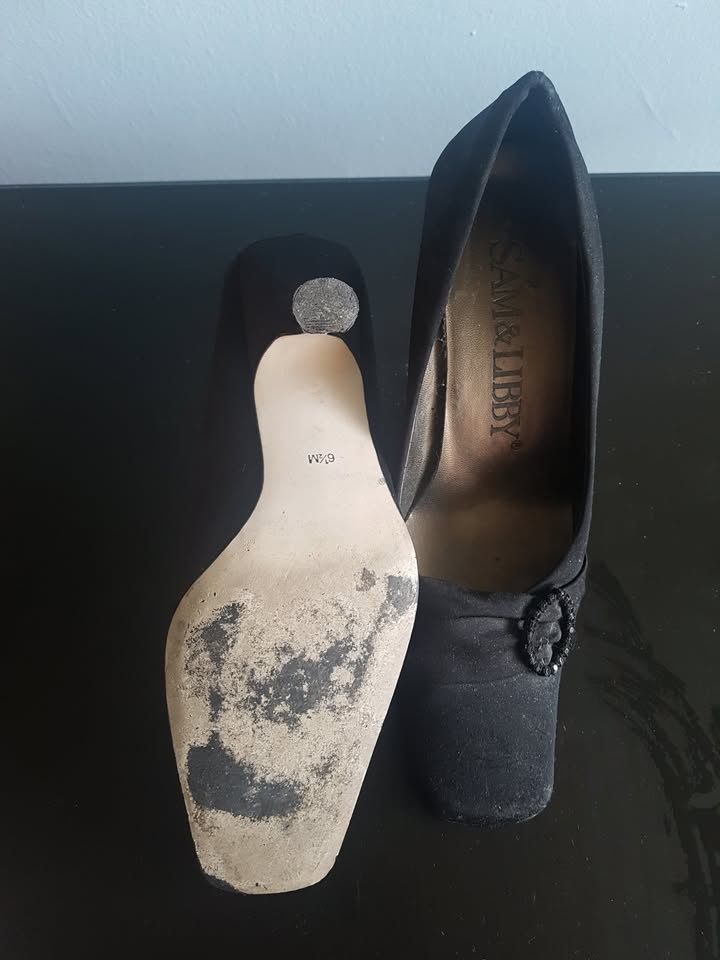 Vintage 2000's Sam & Libby Black Satin Heels - photo 3