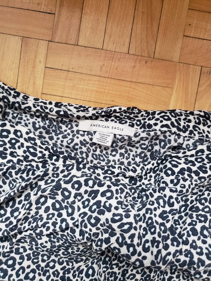 American Eagle XL Leopard Print Wrap Skirt - photo 4