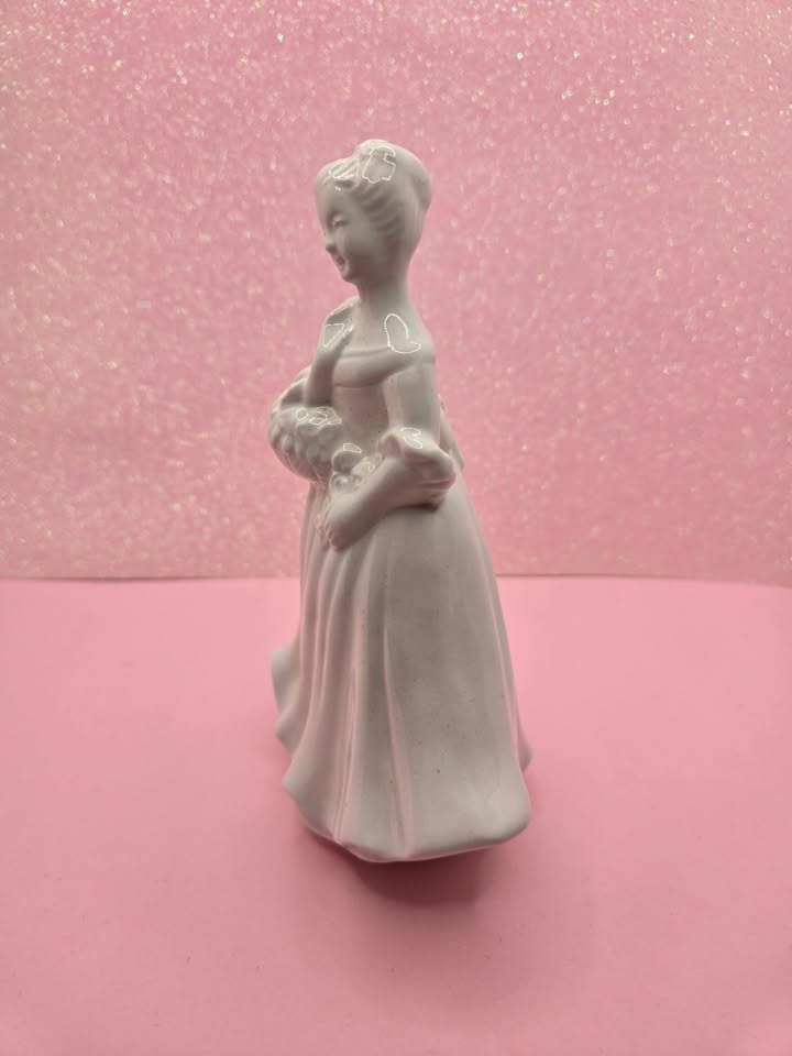 Vintage White Figurine of Woman Holding Flowers - photo 3