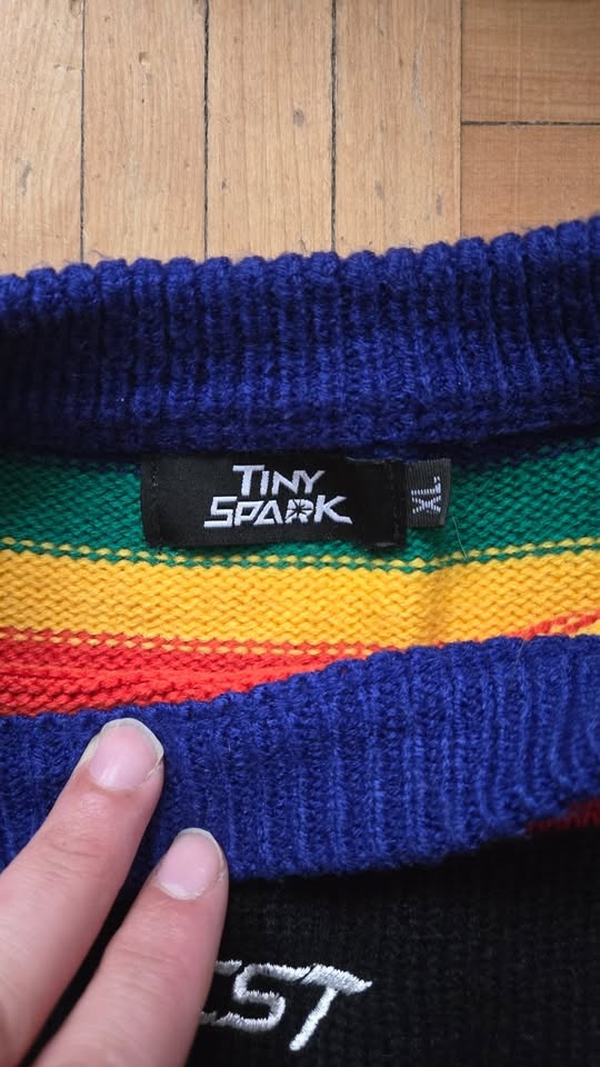 "Best" Black & Rainbow Pullover Sweater XL Tiny Spark - photo 4