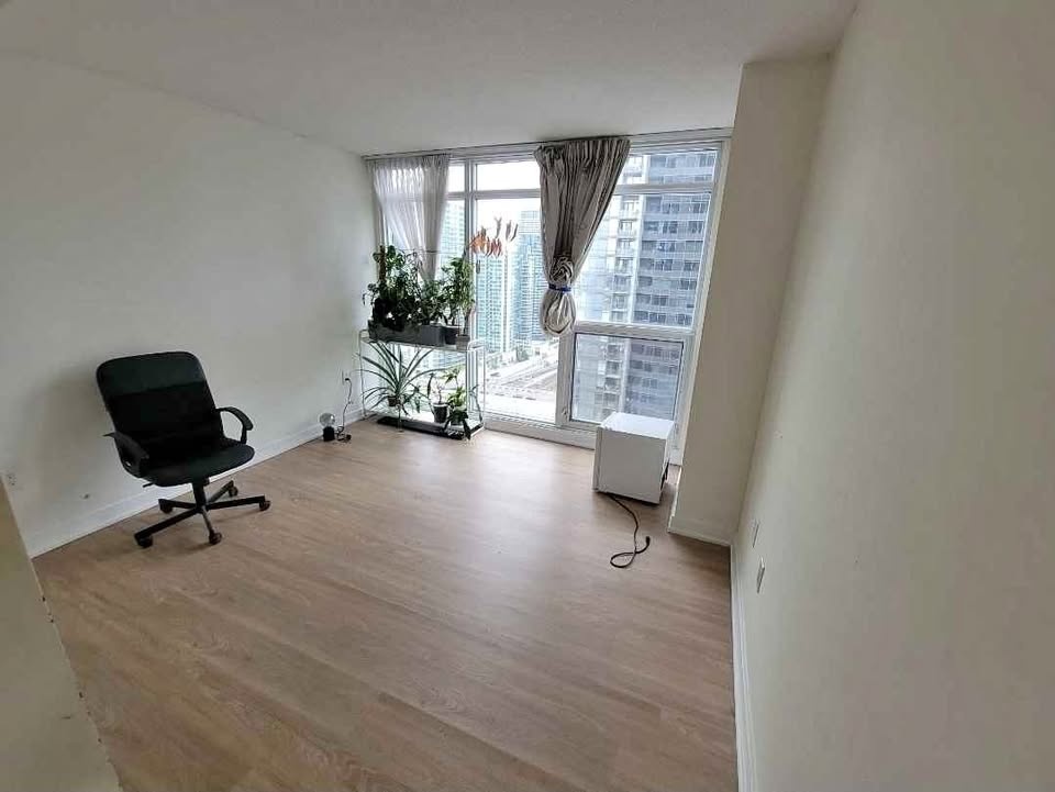 Bedroom with Private Bath for Rent in Shared Condo