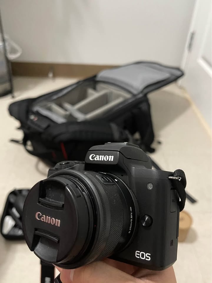 Canon EOS M50 (Mark I) + Full Accessories - photo 2