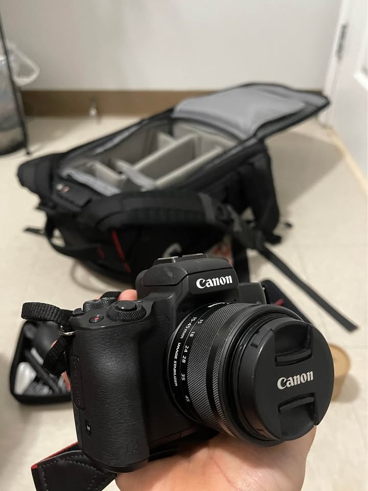 Canon EOS M50 (Mark I) + Full Accessories - photo 3