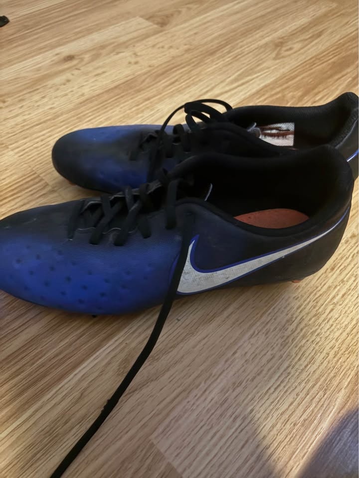 Nike Cleats Size 8 Men's - photo 4