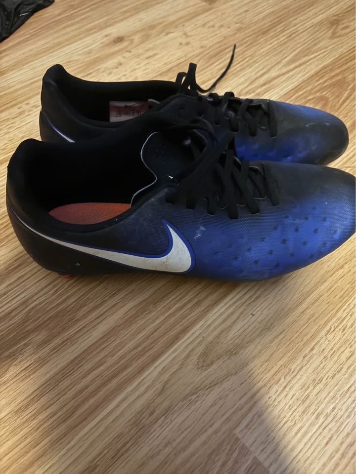 Nike Cleats Size 8 Men's - photo 5