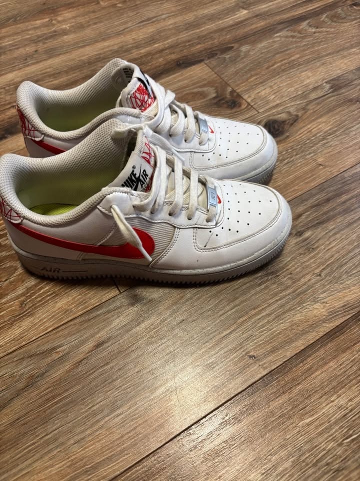 Nike Air Force 1s Youth 5.5 - photo 2
