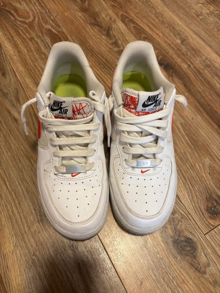 Nike Air Force 1s Youth 5.5 - photo 5