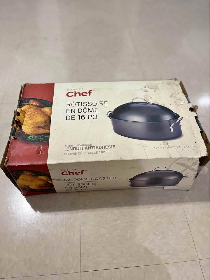 Master Chef Dome Roaster with removable rack, non stick 16 inch