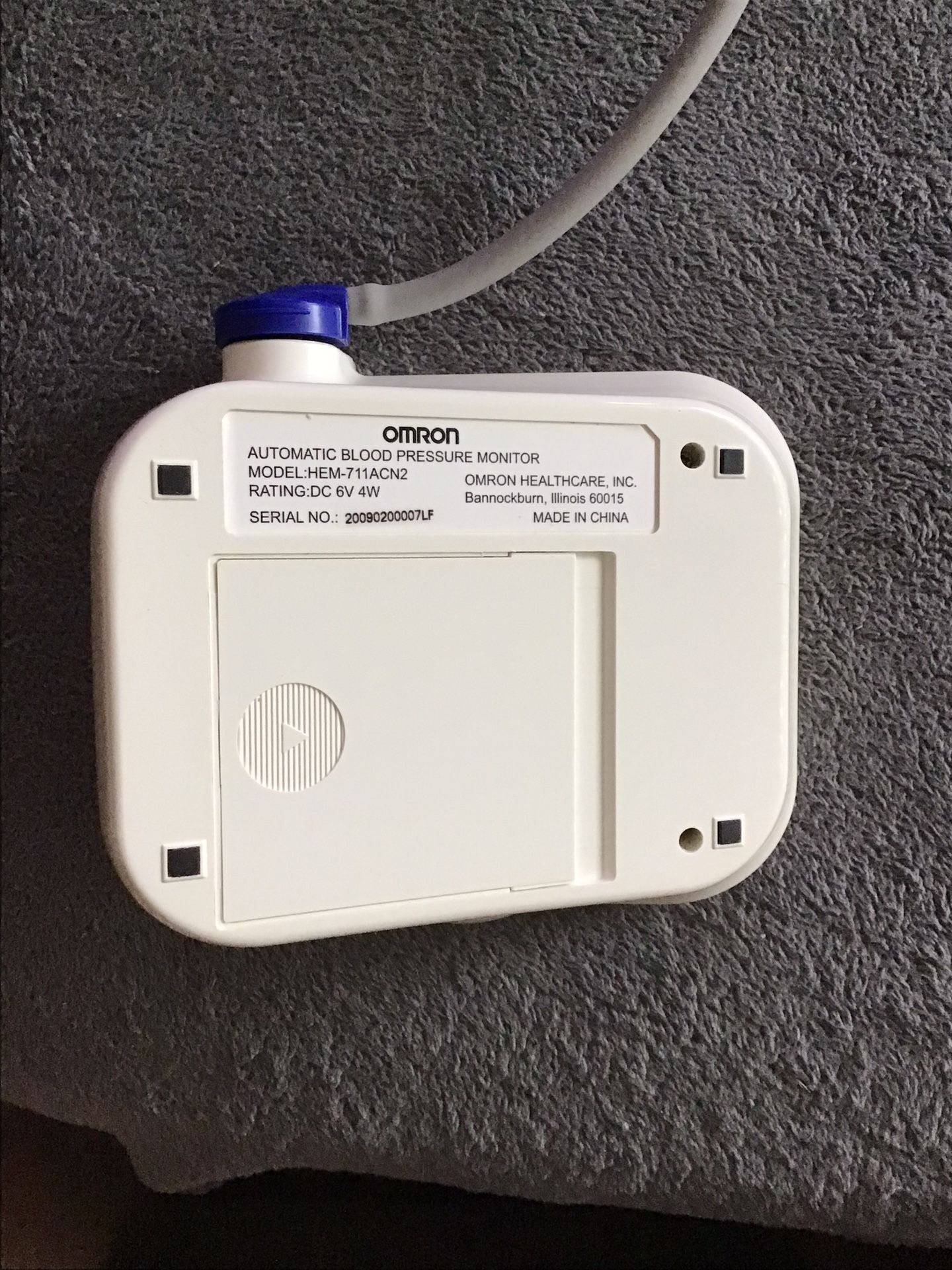 Omron Blood Pressure Monitor HEM-711AC - photo 2