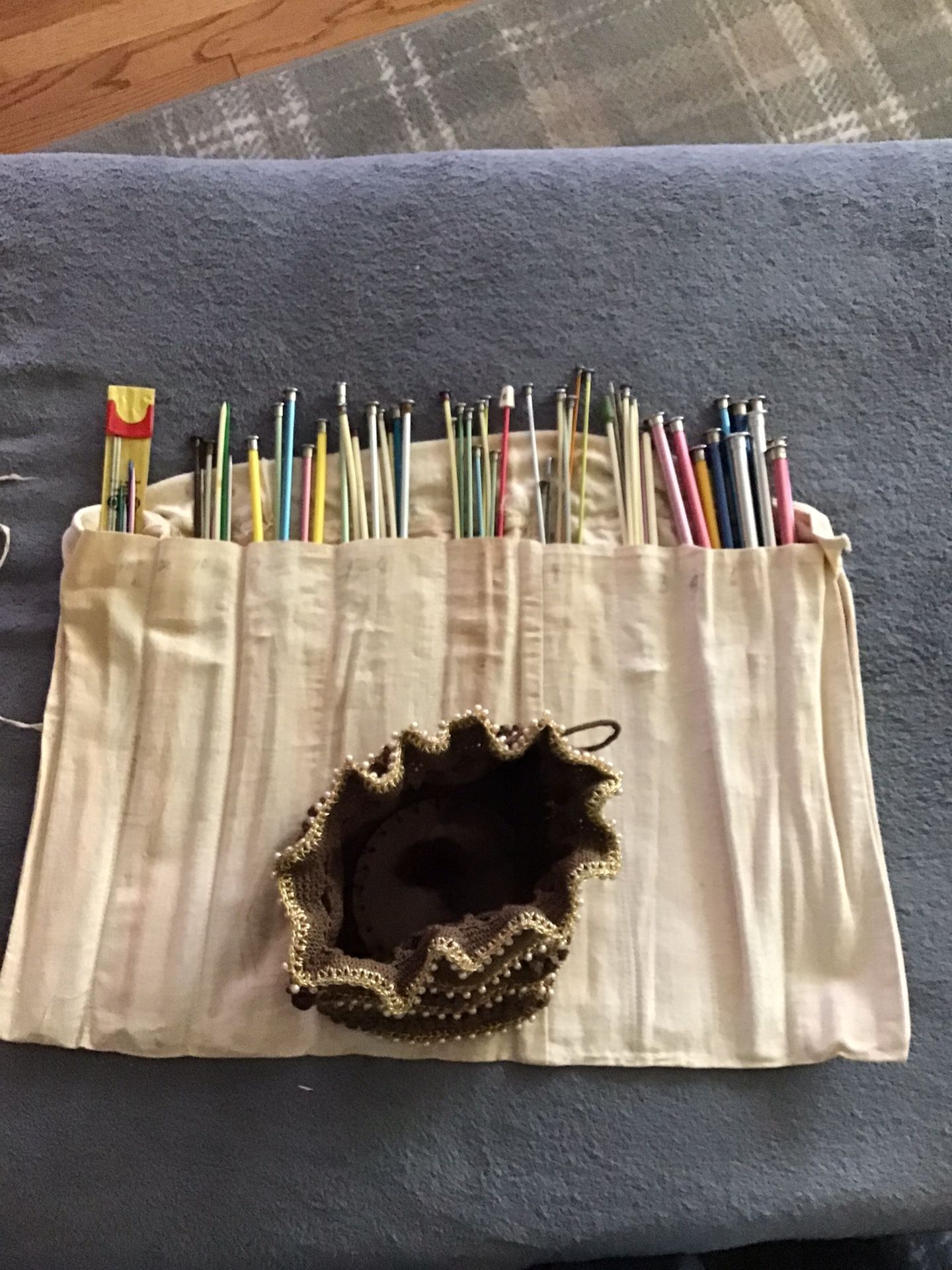 Knitting Needles (Medal) With Purse - photo 2