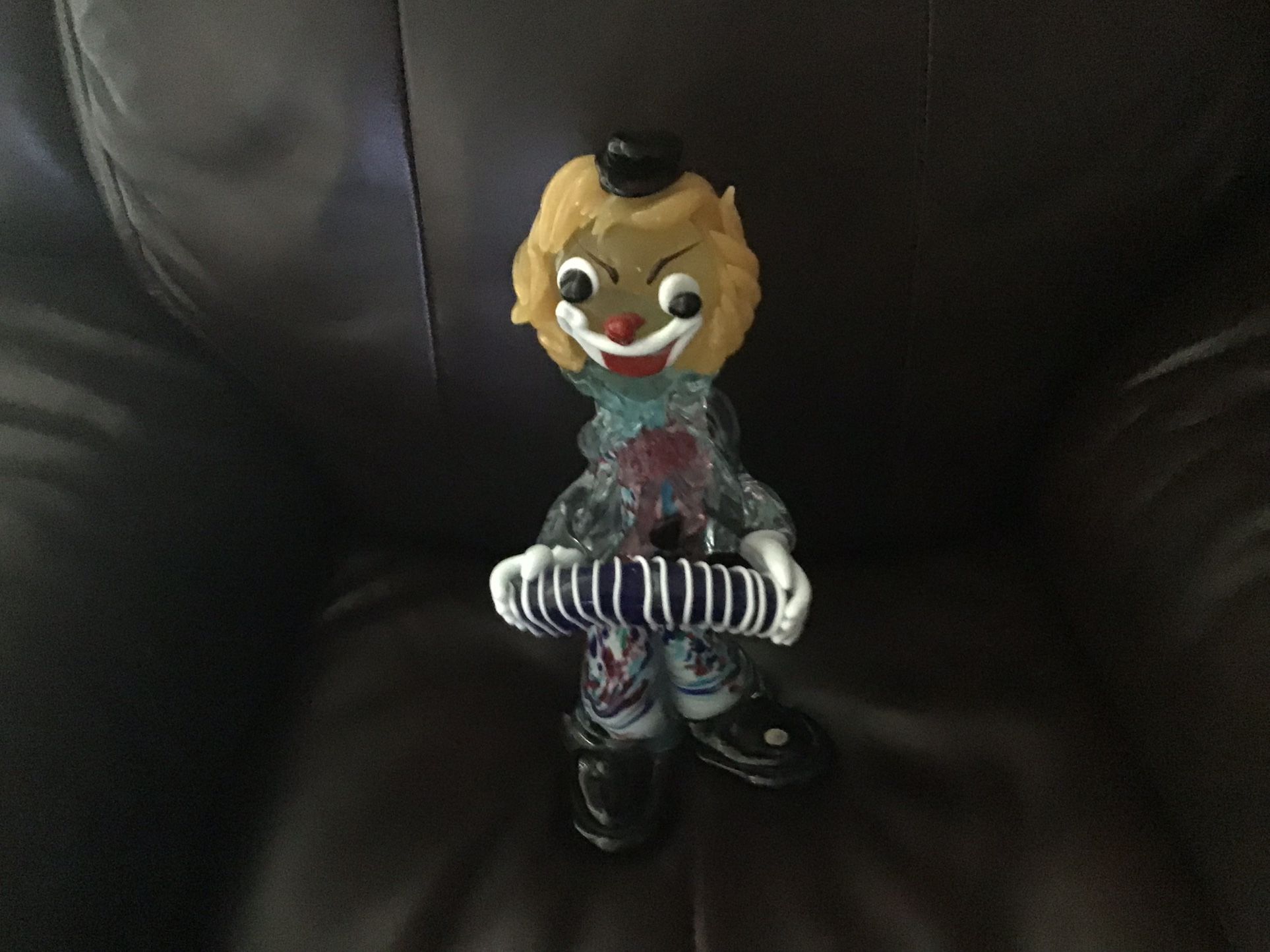 Glass Clown Vintage