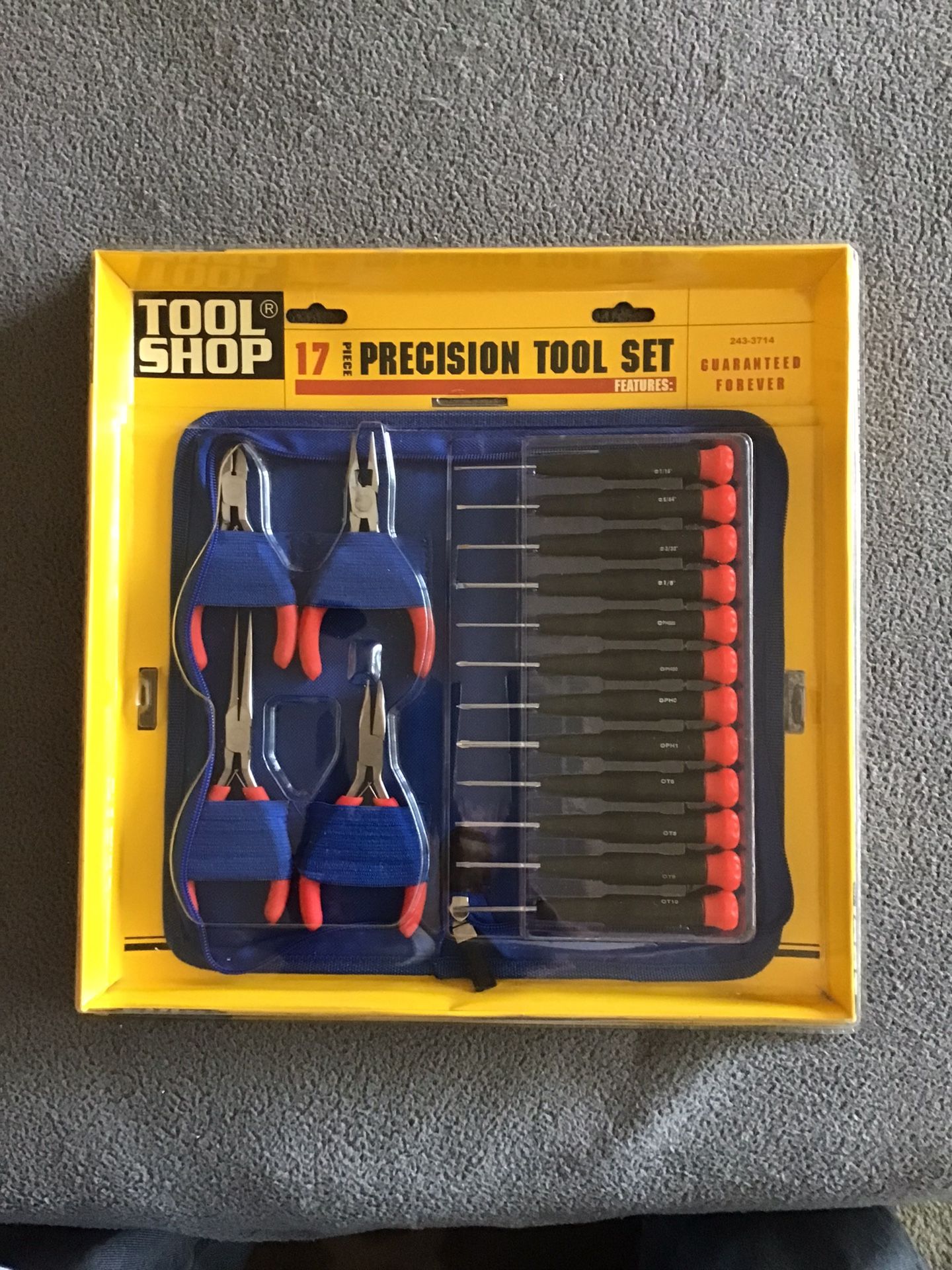 Precision 17 Piece Tool Set