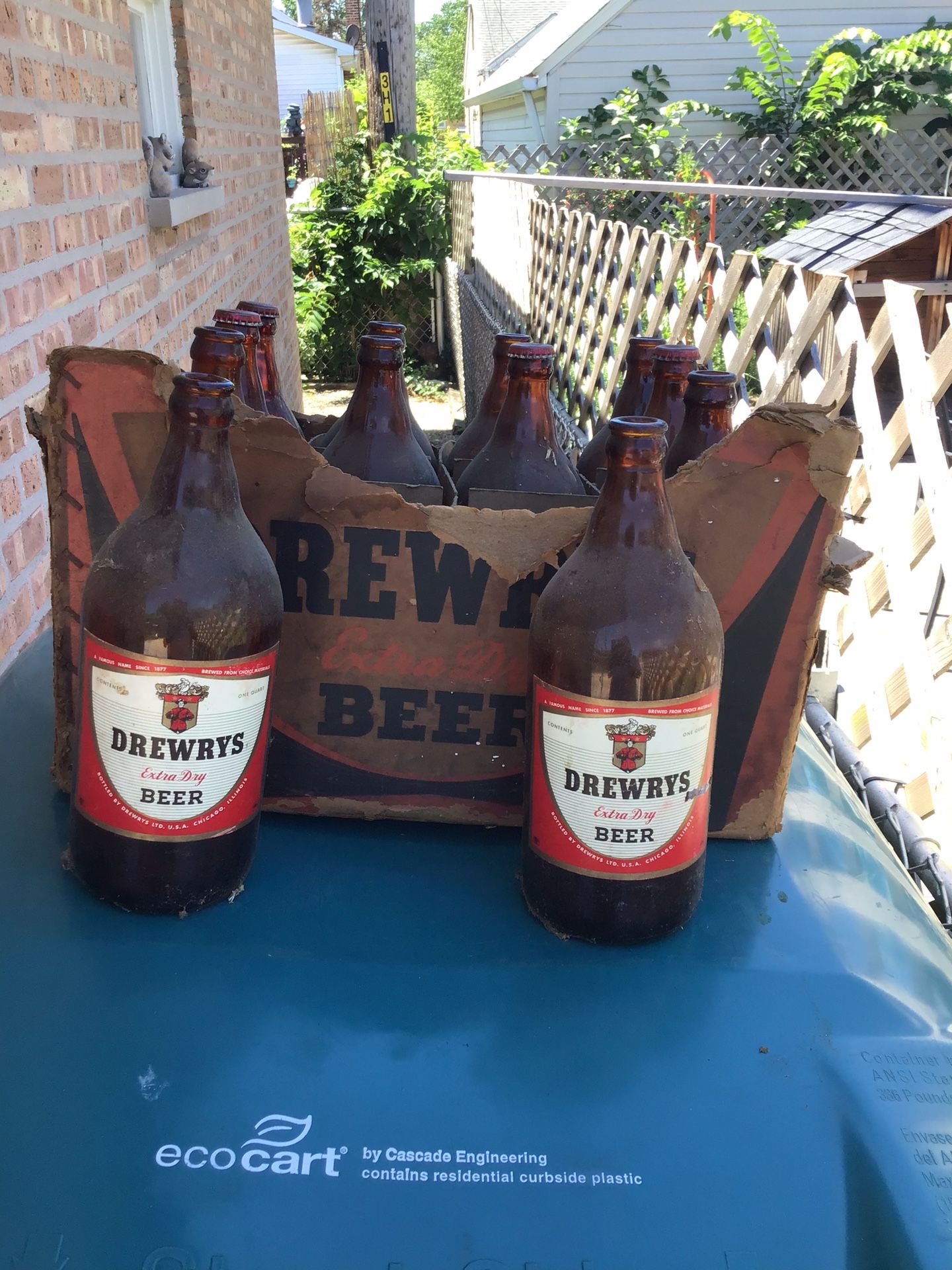 Drewrys Old Beer Bottles - photo 2