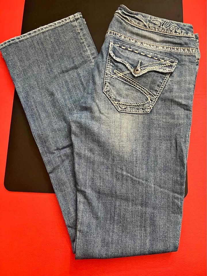 2pr of Silver Jeans-W28/L33