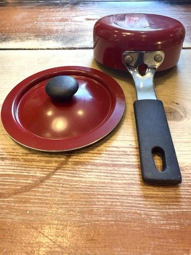 Mini Vintage Red Non-Stick Frying Pan Or Butter Warmer With Lid - photo 2