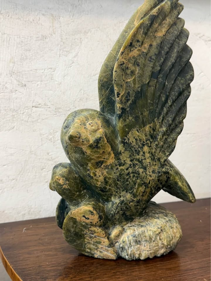 Inuit Bird Sculpture - photo 2
