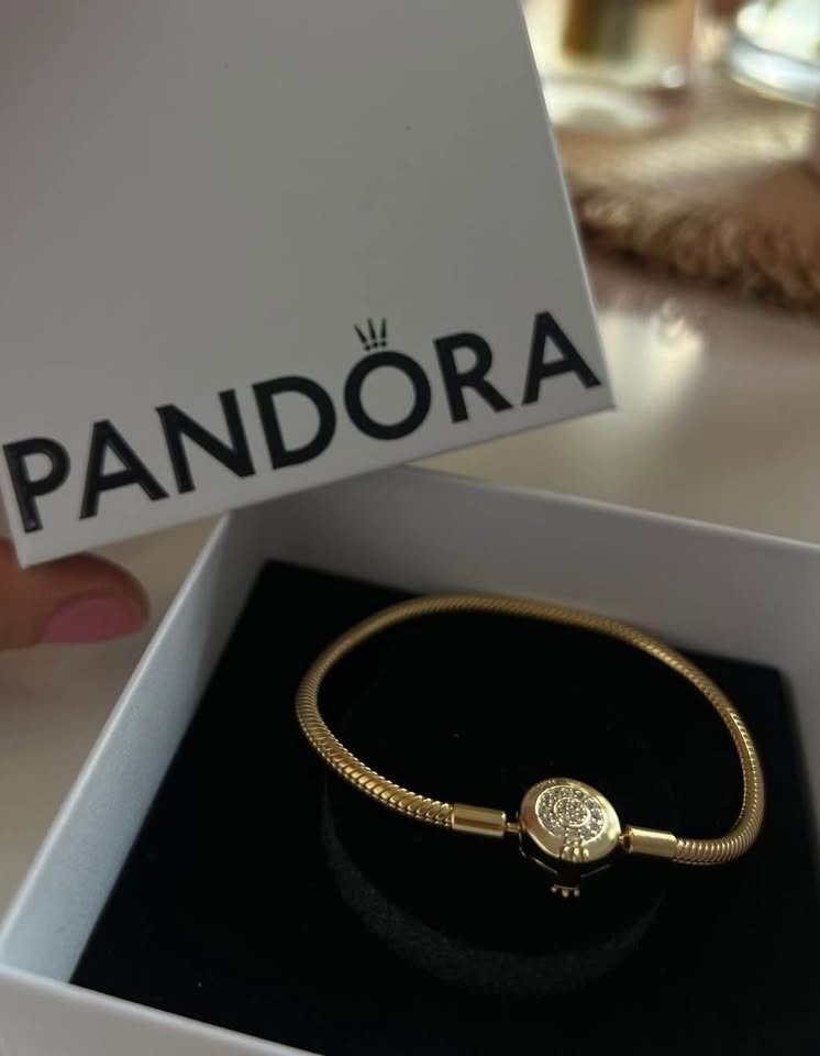 Gold Pandora Charm Bracelet - photo 4