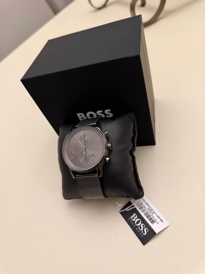 New Mens Chronograph Hugo Boss Watch (HB1513674) - photo 2
