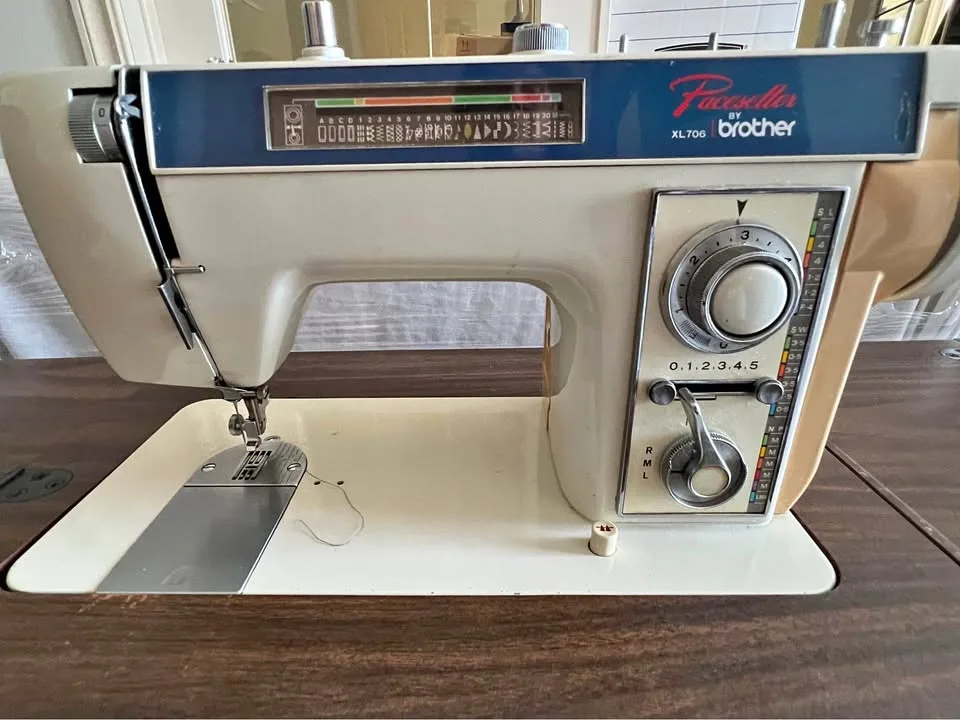 Vintage Brother Pacesetter XL706 sewing machine thumbnail