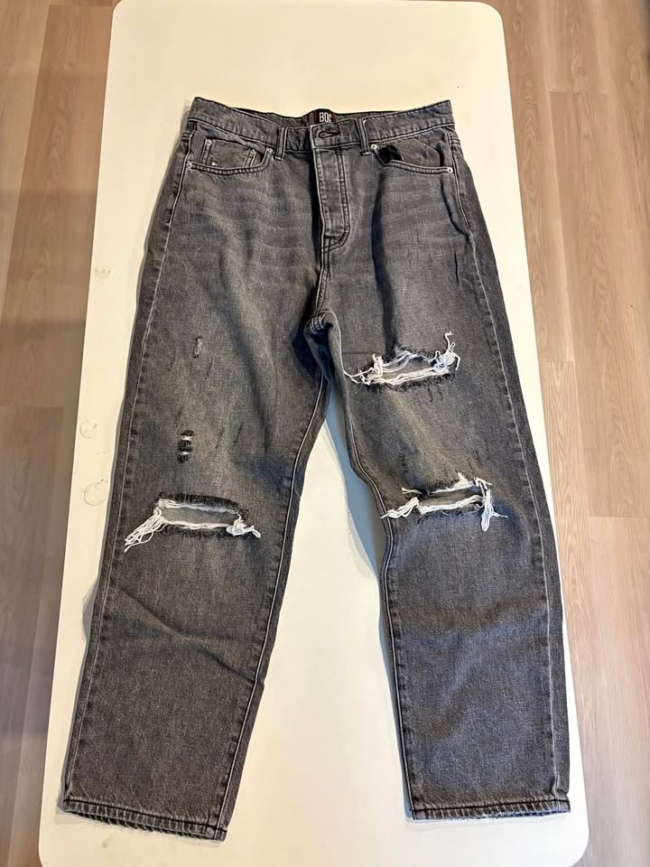 New BDG ripped jeans