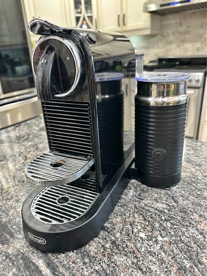 Nespresso CitiZ&Milk Espresso Machine