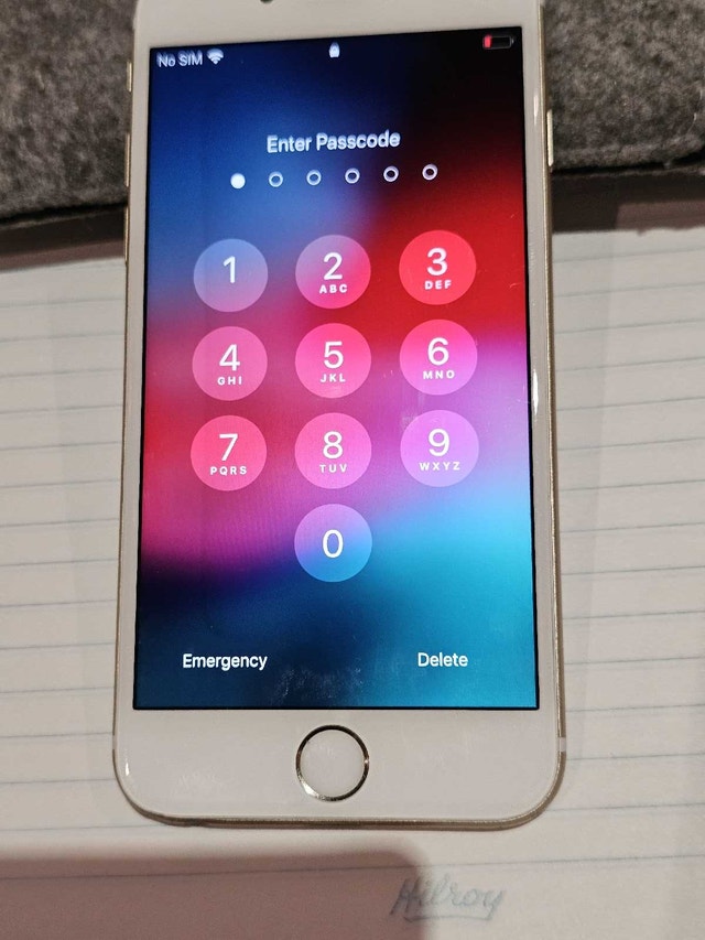 iPhone 6, 128GB Rose Gold - photo 2