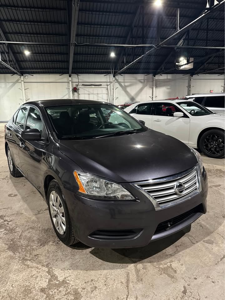 2015 Nissan Sentra S - photo 2