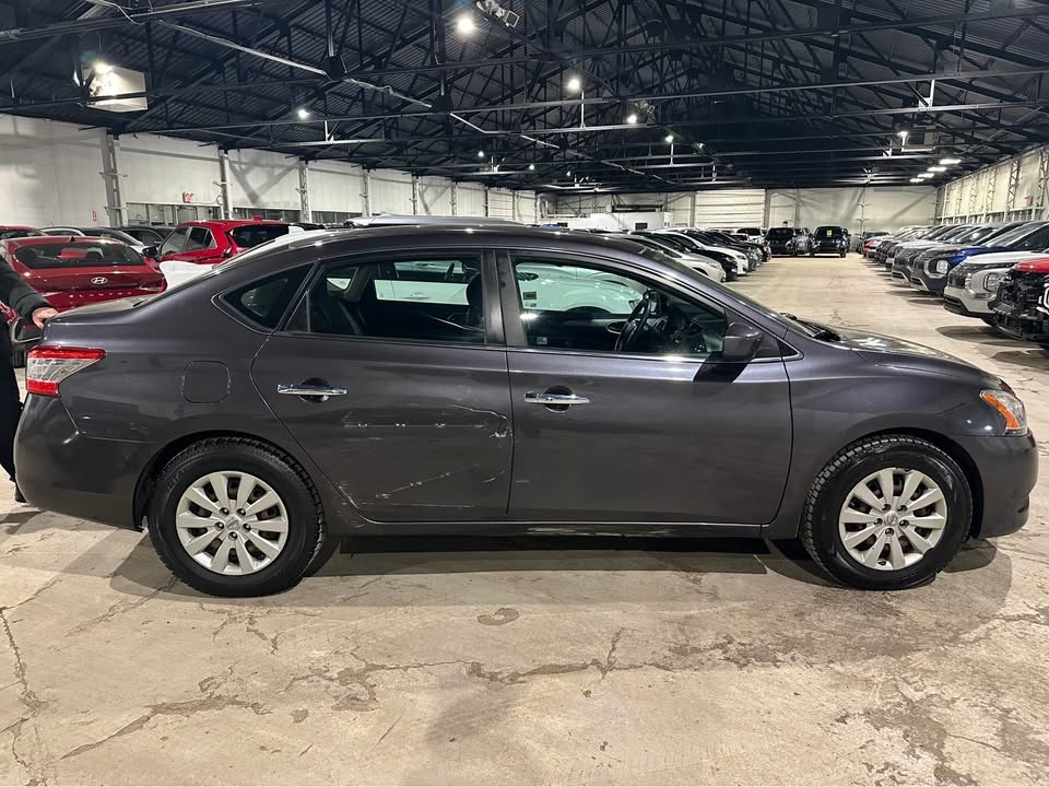 2015 Nissan Sentra S - photo 5