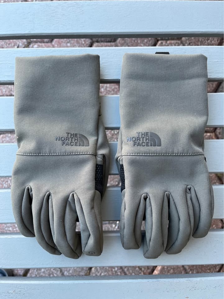 The North Face Apex Etip Softshell Gloves - Size Medium