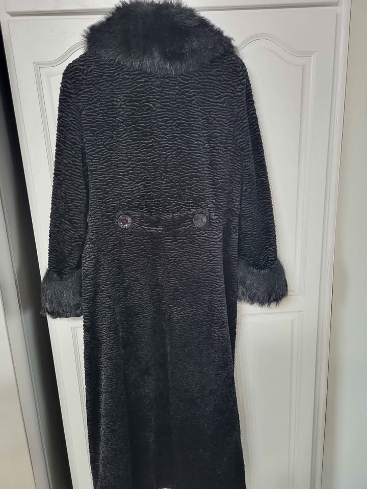 Maxi Winter Coat - Simon Chang - photo 3