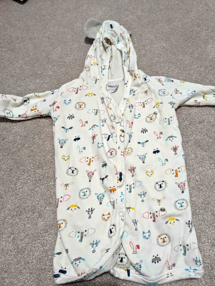 Baby swim/ bath robe 0-9 months