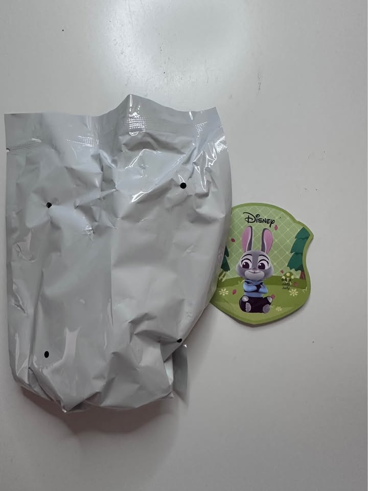 Where's the rabbit Blind Box (Judy, Open Box, Cash Only) - photo 3