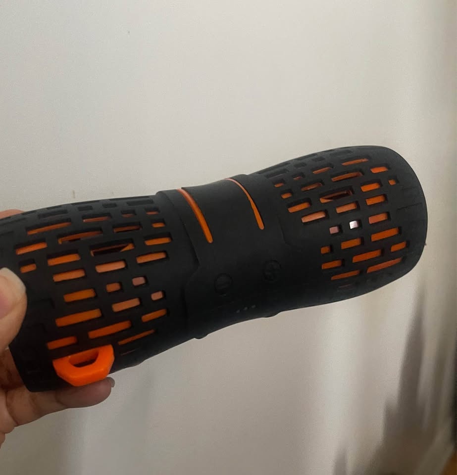 Super Loud Water Resistant Speaker
