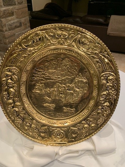 Vintage Brass Wall Plate - Made in England - photo 4