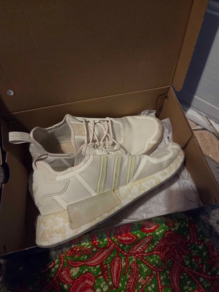 Adidas NMD_R1 Men’s Sneakers – Size 13 / Off White – Worn Once - photo 3