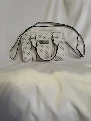 White Mini Handbag with Star Cutouts – Stylish Shoulder Purse - photo 2