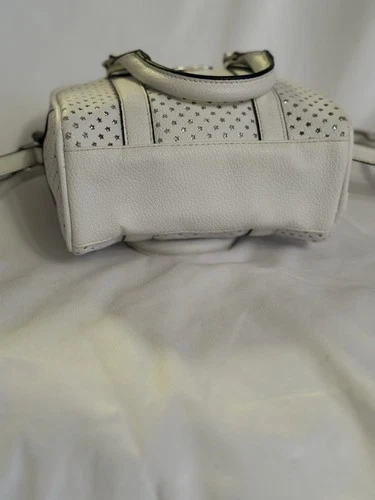 White Mini Handbag with Star Cutouts – Stylish Shoulder Purse - photo 5