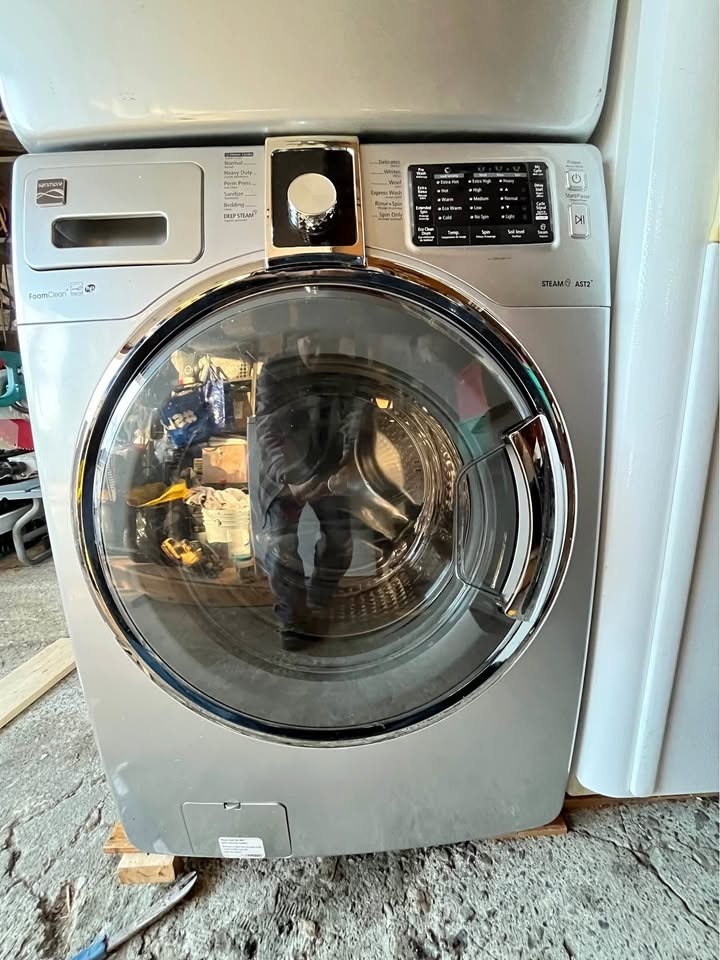 Kenmore Washer and Dryer Set