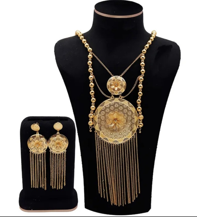 Gold Plated Necklace & Earrings Set – Bridal/Party Jewelry - photo 3