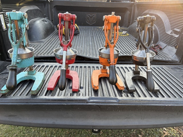 Heavy duty, cast-iron juice presses - photo 2