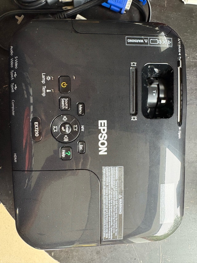 Epson EX7210 Projector